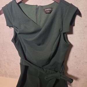 Bebe Women's Green Jumper